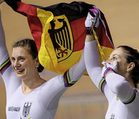 Der dritte Streich im Rad-Oval Der dritte Streich im Rad-Oval