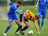 Die Verbandsliga steht im Zeichen des Abstiegskampfs Die Verbandsliga steht im Zeichen des Abstiegskampfs