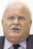 Mit Christoph Frank über die Kritik an deutschen Staatsanwälten wegen der Fälle Wulff und Edathy Mit Christoph Frank über die Kritik an deutschen Staatsanwälten wegen der Fälle Wulff und Edathy