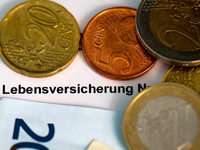 Finanzministerium rechtfertigt neue Regeln für Versicherer Finanzministerium rechtfertigt neue Regeln für Versicherer