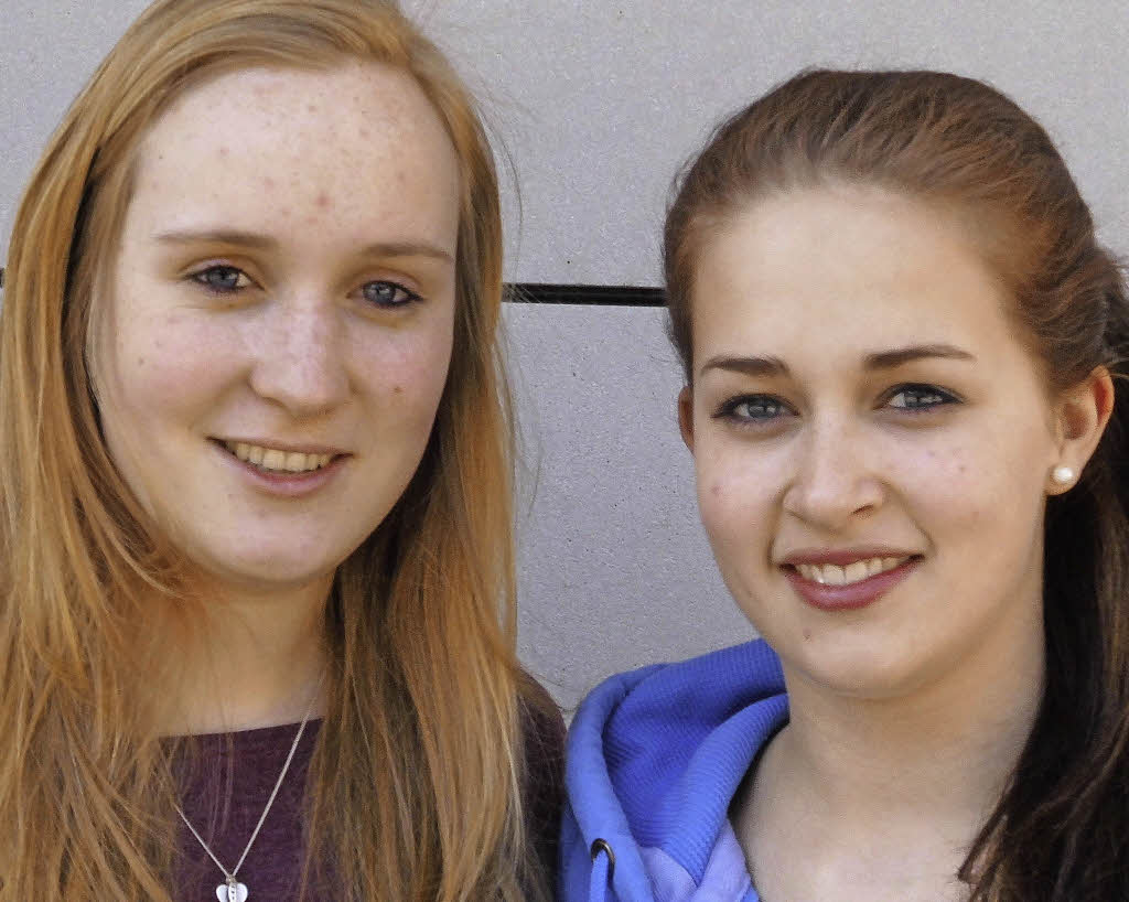 Vanessa Keller (17, links) aus Dachsberg und <b>Annabelle Kaiser</b> (18) aus <b>...</b> - 81817923