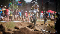 Mountainbikerin Adelheid Morath stürzt schwer Mountainbikerin Adelheid Morath stürzt schwer