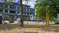 Kontrast von Holz und Glas Kontrast von Holz und Glas