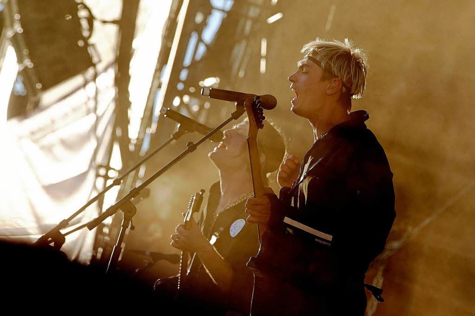 Frontmann Gustaf Norenvon der schwedischen Rockband "Mando Diao" (Foto: dpa) Frontmann Gustaf Norenvon der schwedischen Rockband "Mando Diao" (Foto: dpa)