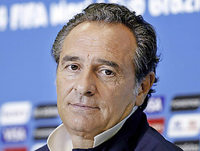 Kroos-Wechsel perfekt? - Prandelli in die Türkei - Uruguay legt Berufung ein Kroos-Wechsel perfekt? - Prandelli in die Türkei - Uruguay legt Berufung ein