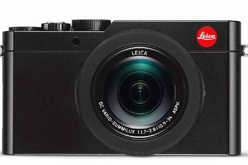 Doppeltes Lottchen: Die 995 Euro teure Leica D-Lux Typ 109 und die Panasonic LX100 sind technisch gleich, haben aber andere Gehäuse (Foto: dpa-tmn) Doppeltes Lottchen: Die 995 Euro teure Leica D-Lux Typ 109 und die Panasonic LX100 sind technisch gleich, haben aber andere Gehäuse (Foto: dpa-tmn)