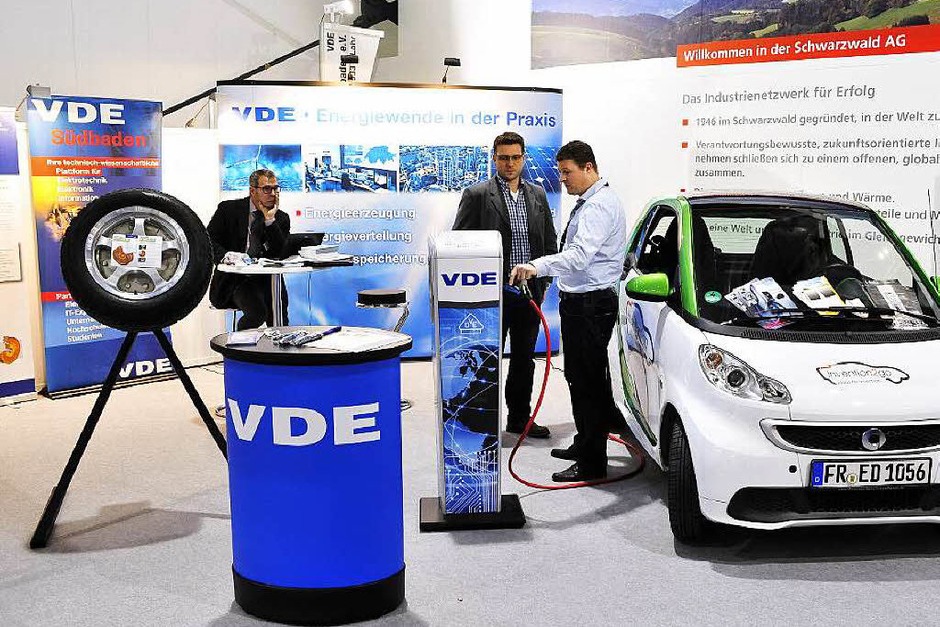 Treffpunkt der regionalen Wirtschaft: die Industriemesse I+E des Wirtschaftsverbandes Industrieller Unternehmen Baden (Foto: Thomas Kunz) Treffpunkt der regionalen Wirtschaft: die Industriemesse I+E des Wirtschaftsverbandes Industrieller Unternehmen Baden (Foto: Thomas Kunz)