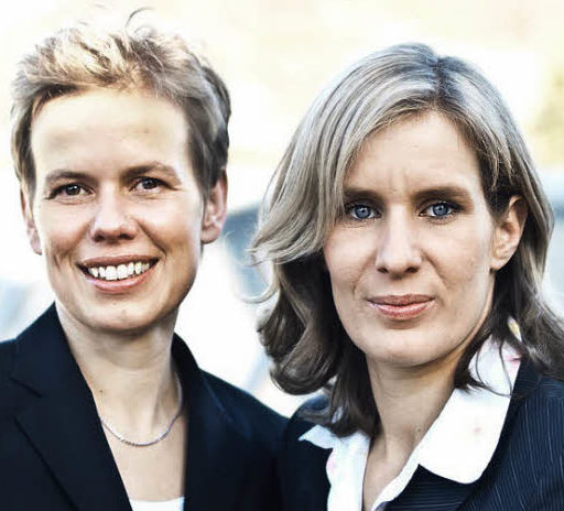 Eva und Vivian Schiffmann (v.l.) Foto: PR
