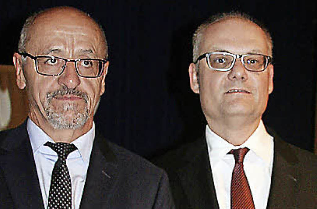 Für seine langjährige Tätigkeit im Aufsichtsrat wurde Erwin Maier (links) ...
