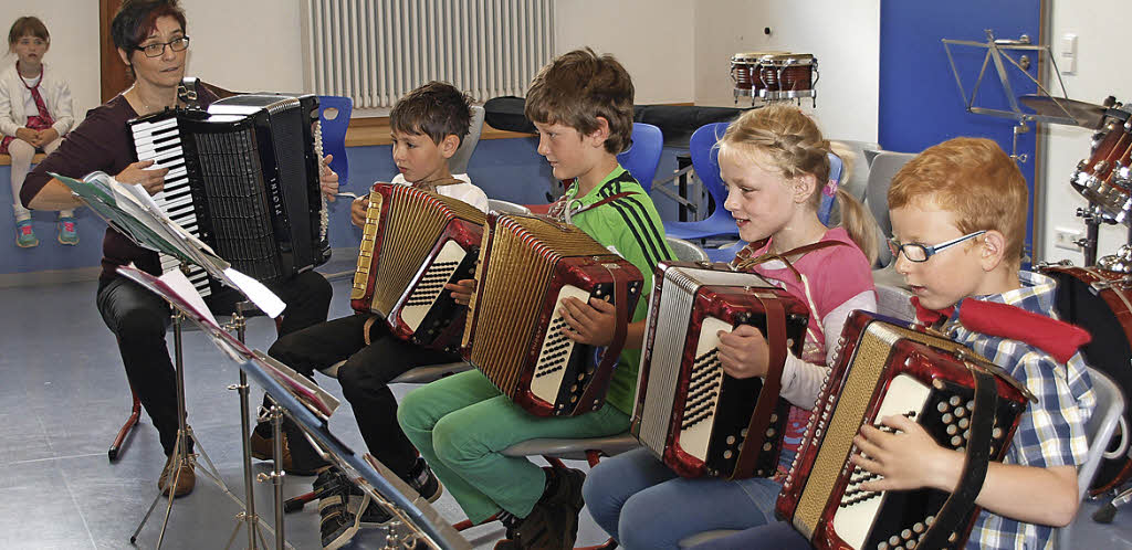 Kinder entdecken die Welt der Musik - Badische Zeitung