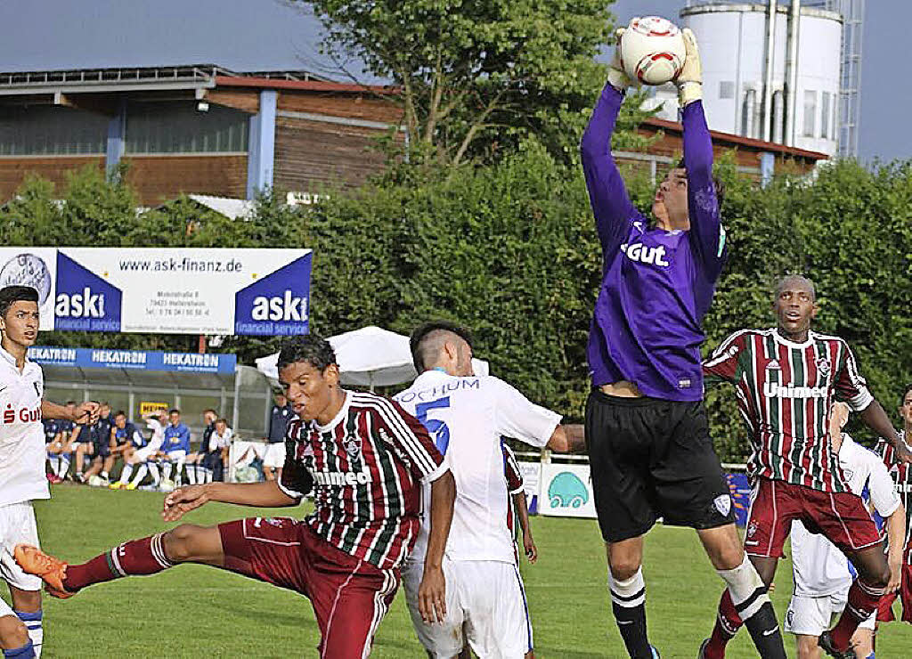 "Der Ball rollt in Hausen" - Badische Zeitung