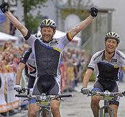 Zielsprint nach 120 steilen Kilometern Zielsprint nach 120 steilen Kilometern