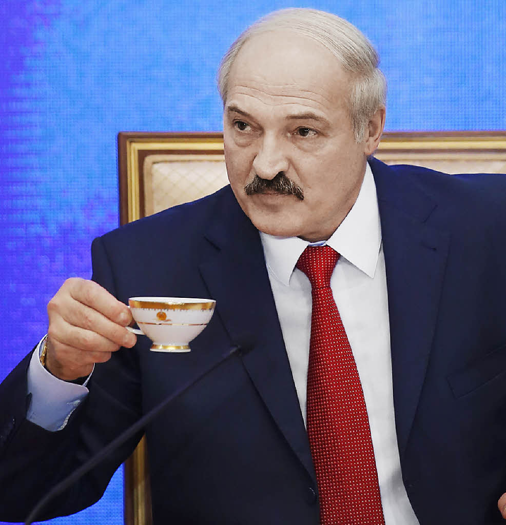 Alexander Lukaschenko, Putins unwilliger Helfer