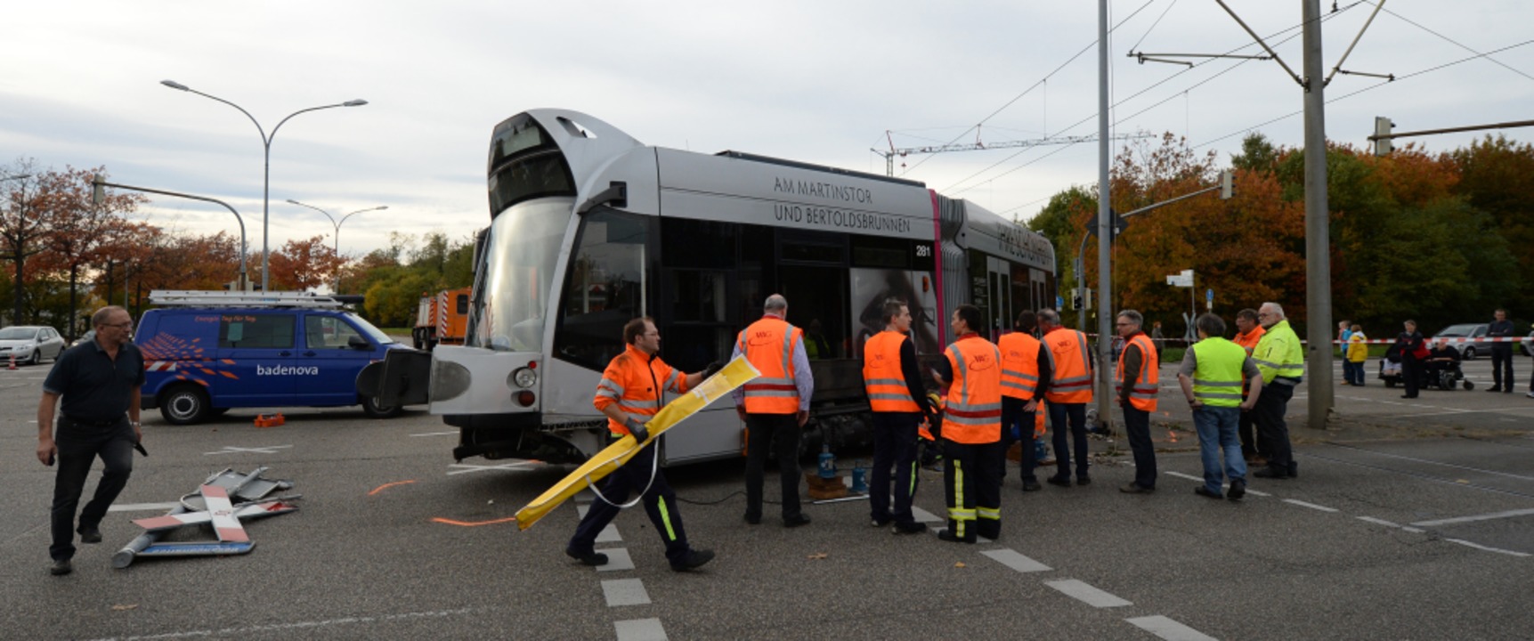 Westrandstra E Nach Unfall Mit Stra Enbahn Stundenlang Blockiert