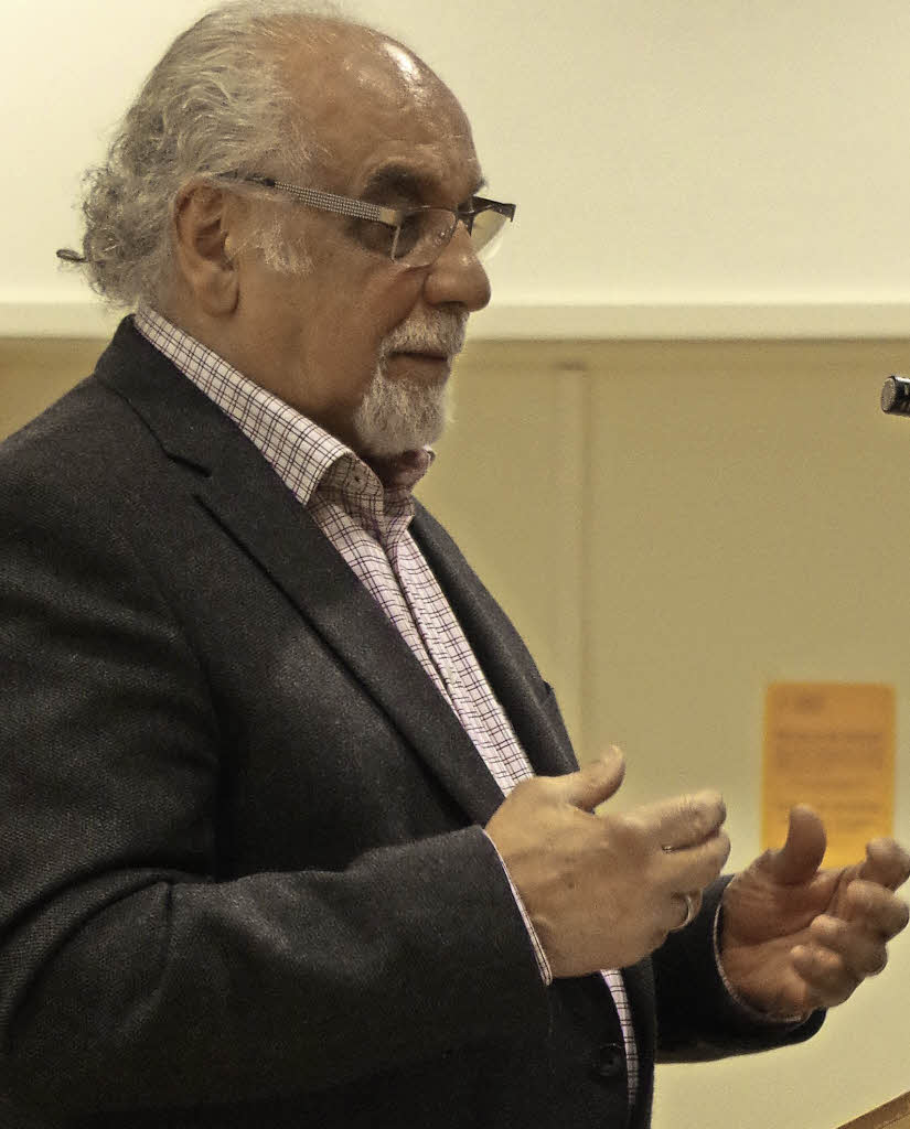 Der Psychoanalytiker Gehad Mazarweh gab in seinem Vortrag im Gemeindezentrum ...