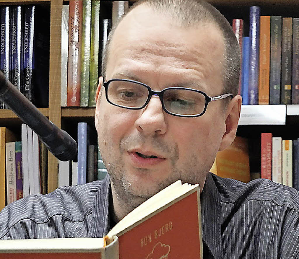Rolf Böttcher, der sich als Autor Bov Bjerg nennt. Foto: David-Wenk