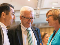 Grünen-Parteitag billigt Koalitionsvertrag Grünen-Parteitag billigt Koalitionsvertrag