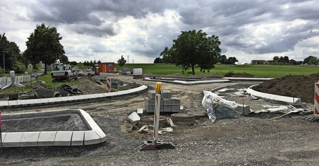 Vollsperrung wird früher aufgehoben - Badische Zeitung