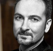 Die Internationale Klavier-Akademie im Freiburger Kaufhaussaal Die Internationale Klavier-Akademie im Freiburger Kaufhaussaal