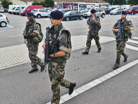 Soldaten sollen bei der Foire aux Vins für Sicherheit sorgen Soldaten sollen bei der Foire aux Vins für Sicherheit sorgen