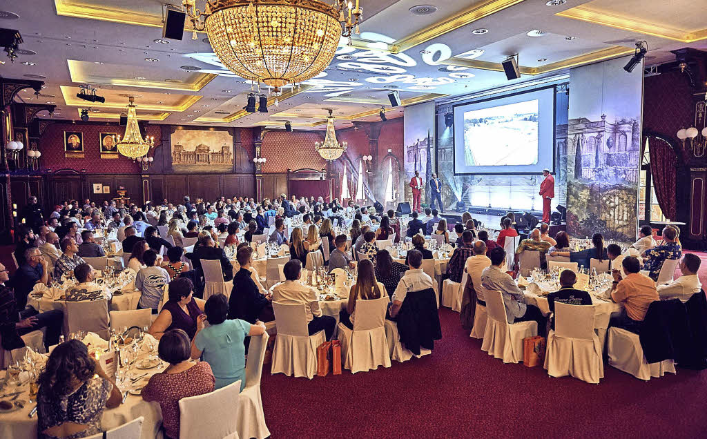 Belegschaft von Kalfany Süße Werbung feiert drei Jubiläen - Badische Zeitung