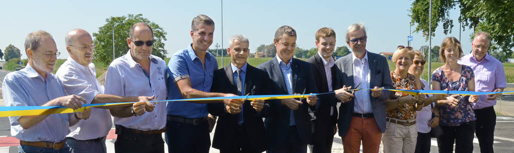 Der Kreisverkehr an der südlichen Ortseinfahrt ist fertig - Badische Zeitung