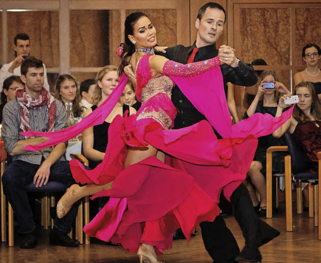 "Darf ich bitten?" - Badische Zeitung