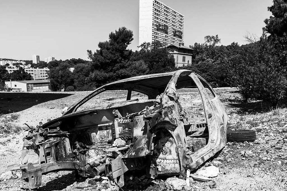 Keine Orte zum Wohlfühlen - die Banlieue von Marseille und Toulouse (Foto: Carlotta Huber) Keine Orte zum Wohlfühlen - die Banlieue von Marseille und Toulouse (Foto: Carlotta Huber)