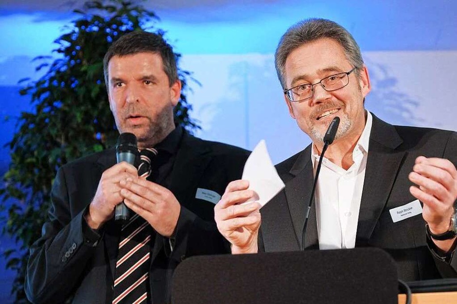 Begrüßung durch Ralph Strickler und Marc Esslinger von der Badischen Zeitung (Foto: Miroslav Dakov) Begrüßung durch Ralph Strickler und Marc Esslinger von der Badischen Zeitung (Foto: Miroslav Dakov)