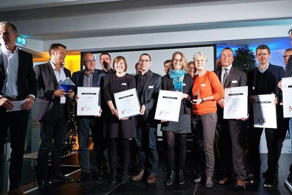 Alle Gewinner des BZ-Awards 2016 (Foto: Miroslav Dakov) Alle Gewinner des BZ-Awards 2016 (Foto: Miroslav Dakov)