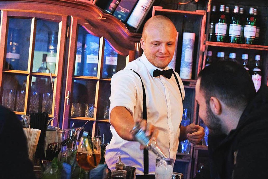 Die Plaza Culinaria auf dem Freiburger Messegelände. Schmeckt so das Paradies? (Foto: Miroslav Dakov) Die Plaza Culinaria auf dem Freiburger Messegelände. Schmeckt so das Paradies? (Foto: Miroslav Dakov)
