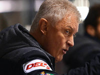 EHC-Freiburg-Trainer Leos Sulak tritt auf die Euphoriebremse EHC-Freiburg-Trainer Leos Sulak tritt auf die Euphoriebremse