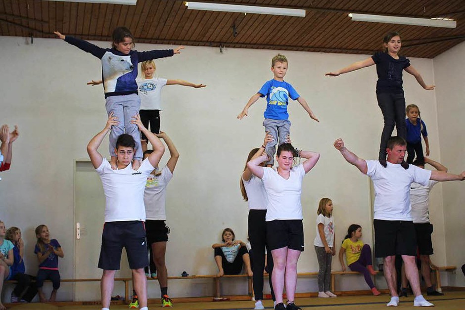 Die Schulkindergruppe wächst hier sozusagen über sich hinaus. (Foto: Anja Bertsch) Die Schulkindergruppe wächst hier sozusagen über sich hinaus. (Foto: Anja Bertsch)