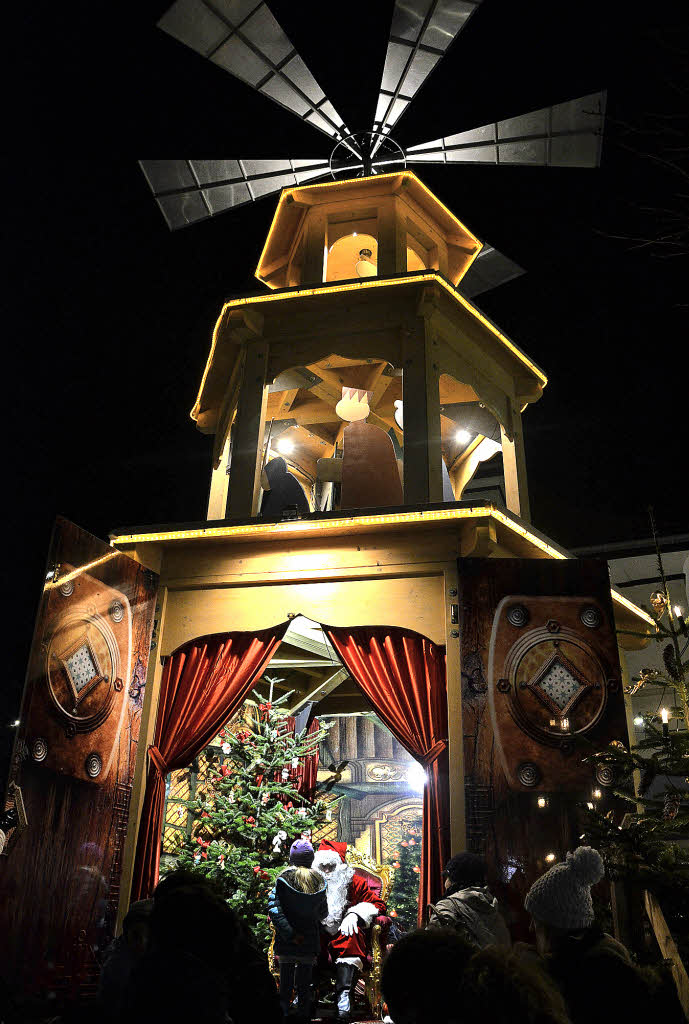 Bad Krozinger Weihnachtsmarkt eröffnet - Badische Zeitung