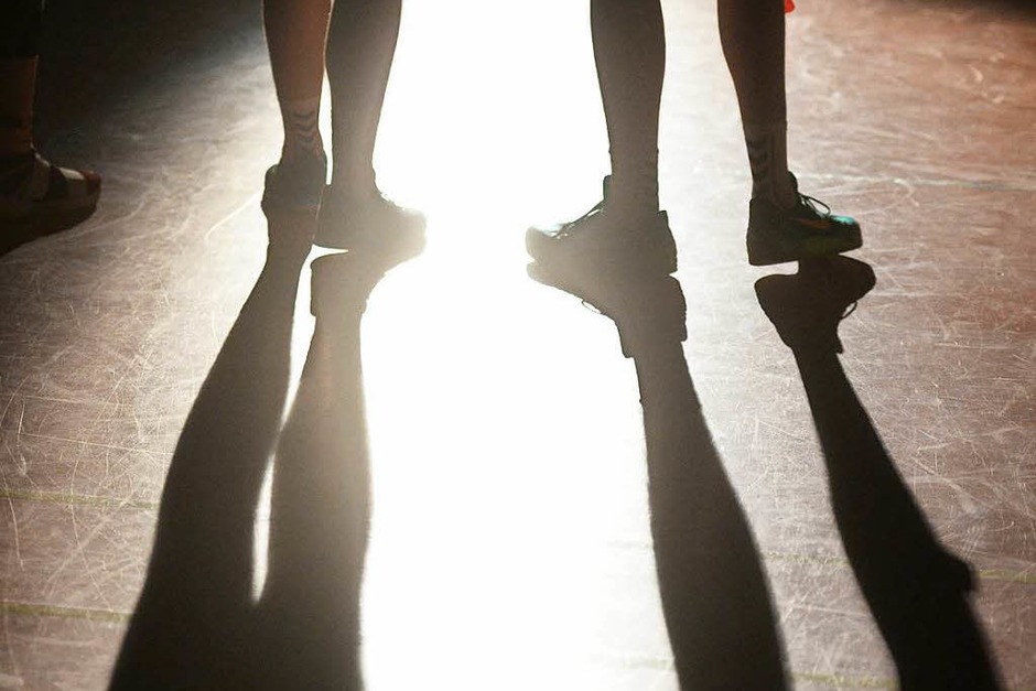 Impressionen rund um den Tiebreak-Erfolg der Freiburger "Affenbande" in der zweiten Bundesliga Süd gegen Fellbach, erkämpft in der Burdahalle. (Foto: Patrick Seeger) Impressionen rund um den Tiebreak-Erfolg der Freiburger "Affenbande" in der zweiten Bundesliga Süd gegen Fellbach, erkämpft in der Burdahalle. (Foto: Patrick Seeger)