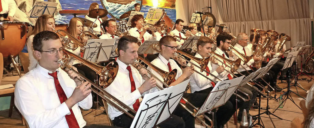 Könige, Helden und viel Unterhaltung - Badische Zeitung