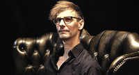 Interview mit Günter Klingler über die Performance von HeadFeedHands Interview mit Günter Klingler über die Performance von HeadFeedHands