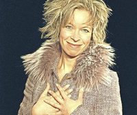 Cavewoman alias Stefanie B. Fritz gastiert im Gloria-Theater Bad Säckingen Cavewoman alias Stefanie B. Fritz gastiert im Gloria-Theater Bad Säckingen