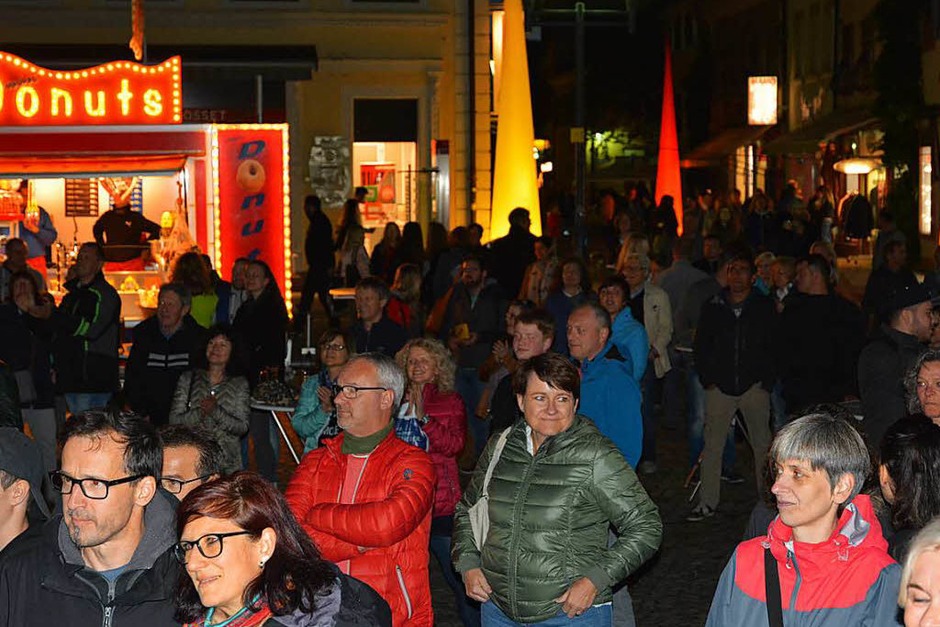 Eindrücke von der 11. Emmendinger Einkaufsnacht (Foto: Benedikt Sommer) Eindrücke von der 11. Emmendinger Einkaufsnacht (Foto: Benedikt Sommer)