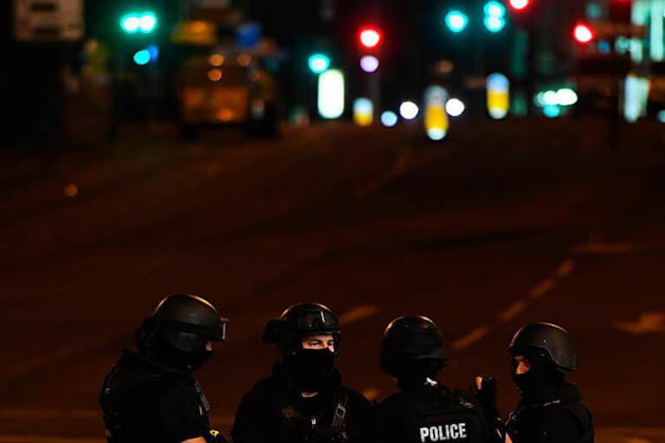 Bei einem Konzert des US-Popsternchens Ariana Grande in Manchester gab es eine Explosion mit vielen Toten. (Foto: AFP) Bei einem Konzert des US-Popsternchens Ariana Grande in Manchester gab es eine Explosion mit vielen Toten. (Foto: AFP)