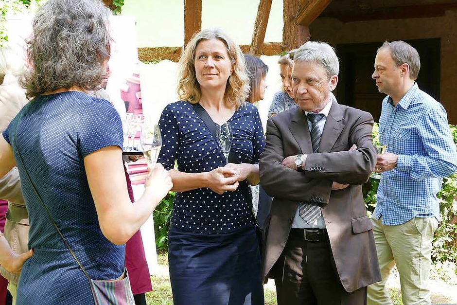 Vor der malerischen Kulisse von Schloss Mahlberg wurde die neue Ausgabe von baden. vorgestellt. (Foto: Janis Adam) Vor der malerischen Kulisse von Schloss Mahlberg wurde die neue Ausgabe von baden. vorgestellt. (Foto: Janis Adam)