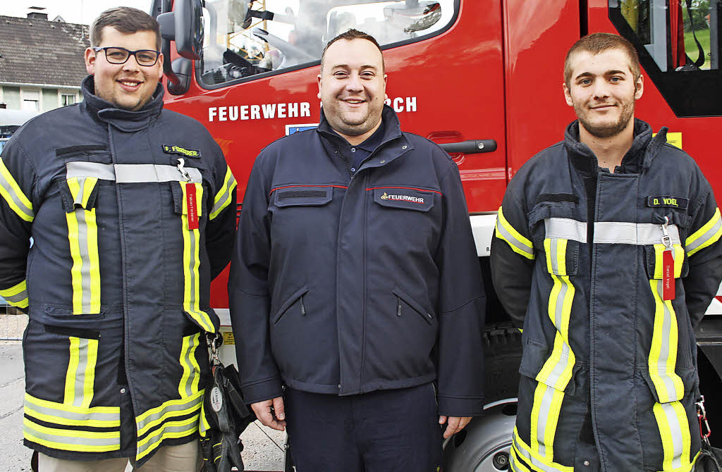 Die ersten Schritte in Richtung des Traumberufs Feuerwehrmann - Badische Zeitung
