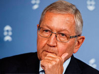 ESM-Chef bezeichnet Euro als "Segen für uns alle" ESM-Chef bezeichnet Euro als "Segen für uns alle"