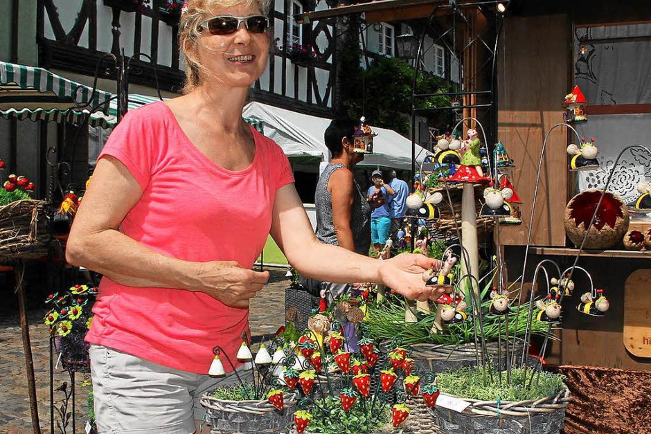 Impressionen von "Kunst, Markt, Genuss" in Burkheim (Foto: Herbert Trogus) Impressionen von "Kunst, Markt, Genuss" in Burkheim (Foto: Herbert Trogus)