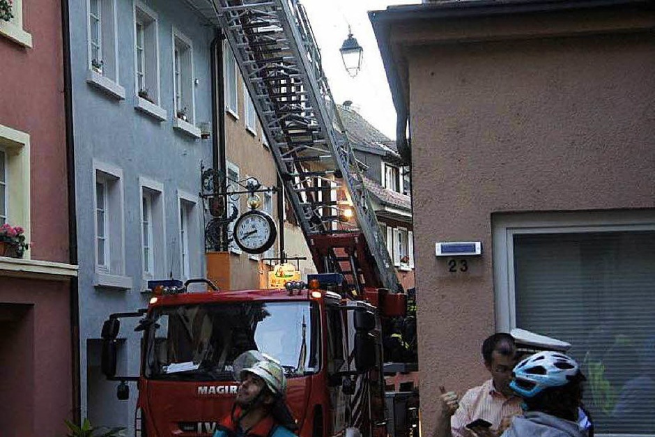 Gut gemeistert haben die Feuerwehrleute von Laufenburg/Baden und Laufenburg/Schweiz ihre Aufgaben bei der Gemeinschaftsübung. Gut gemeistert haben die Feuerwehrleute von Laufenburg/Baden und Laufenburg/Schweiz ihre Aufgaben bei der Gemeinschaftsübung.