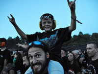 Südbadens Metal-Fans rocken bei "Baden in Blut" Südbadens Metal-Fans rocken bei "Baden in Blut"