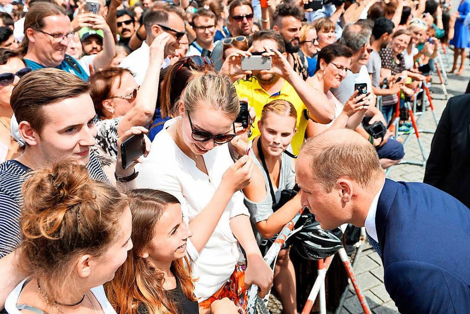 Der erste Deutschlandbesuch von Prinz William mit Frau und Kindern. (Foto: dpa) Der erste Deutschlandbesuch von Prinz William mit Frau und Kindern. (Foto: dpa)