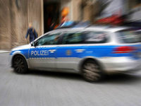 Rollerfahrer missachtet Vorfahrt auf Kreuzung in Steinen Rollerfahrer missachtet Vorfahrt auf Kreuzung in Steinen