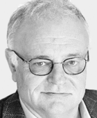 KOMMENTAR: Politische Geisterfahrt KOMMENTAR: Politische Geisterfahrt