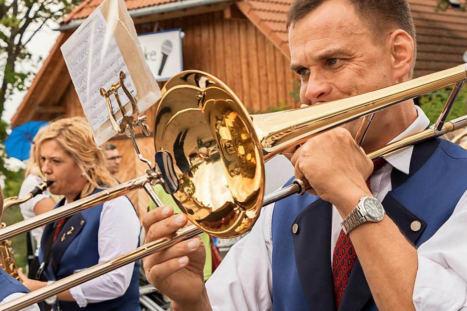 Auch der Musikverein Lembach war mit von der Partie. (Foto: Wilfried Dieckmann) Auch der Musikverein Lembach war mit von der Partie. (Foto: Wilfried Dieckmann)